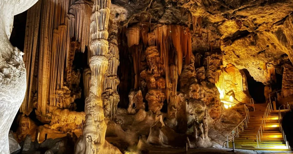 Things to Do in Oudtshoorn, South Africa: The Ultimate Adventure Guide
