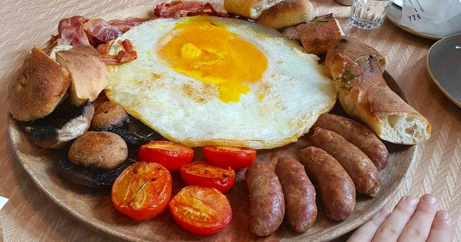 Food to Try in Oudtshoorn, South Africa: A Taste of the Klein Karoo